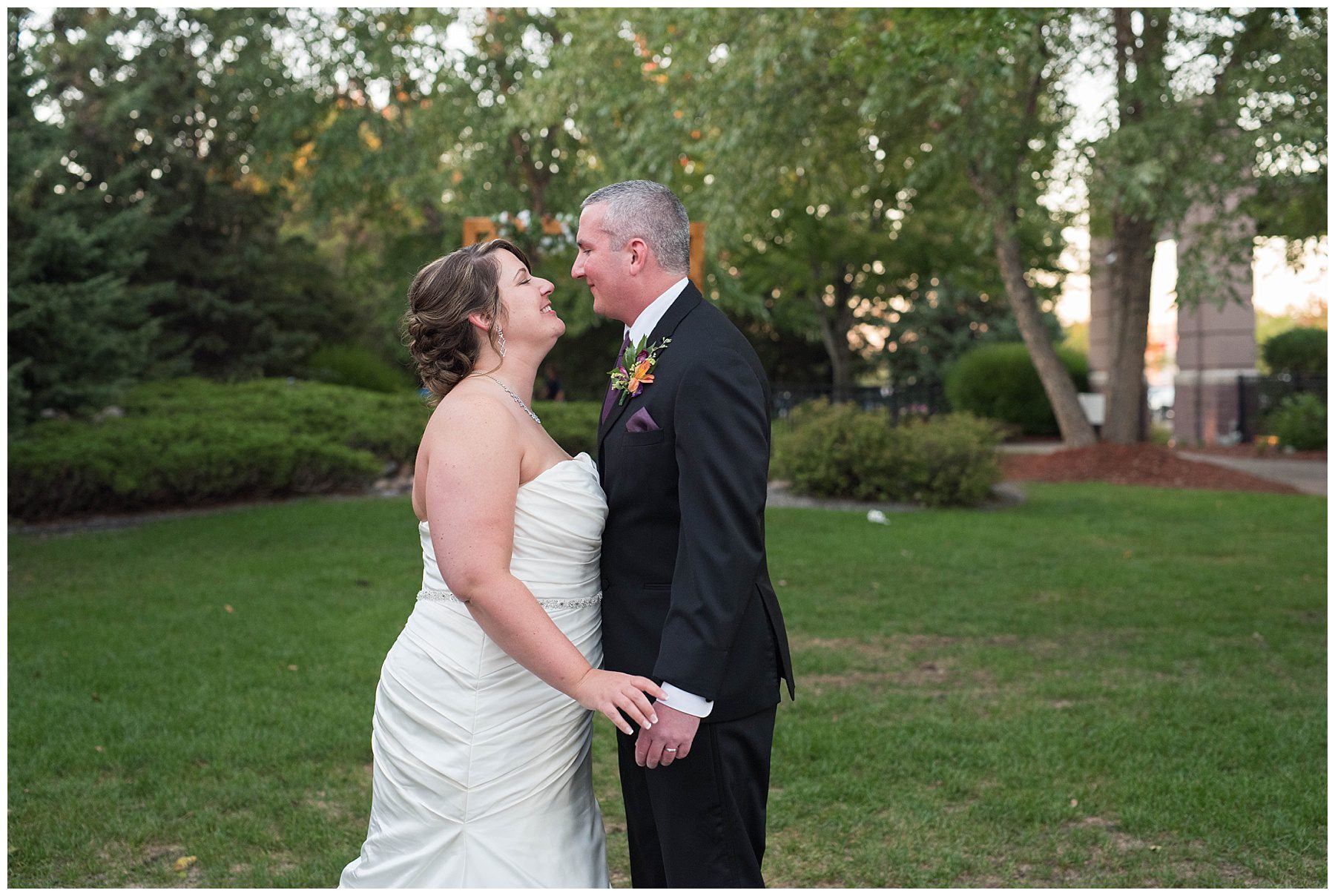 Minneapolis Wedding Photographer